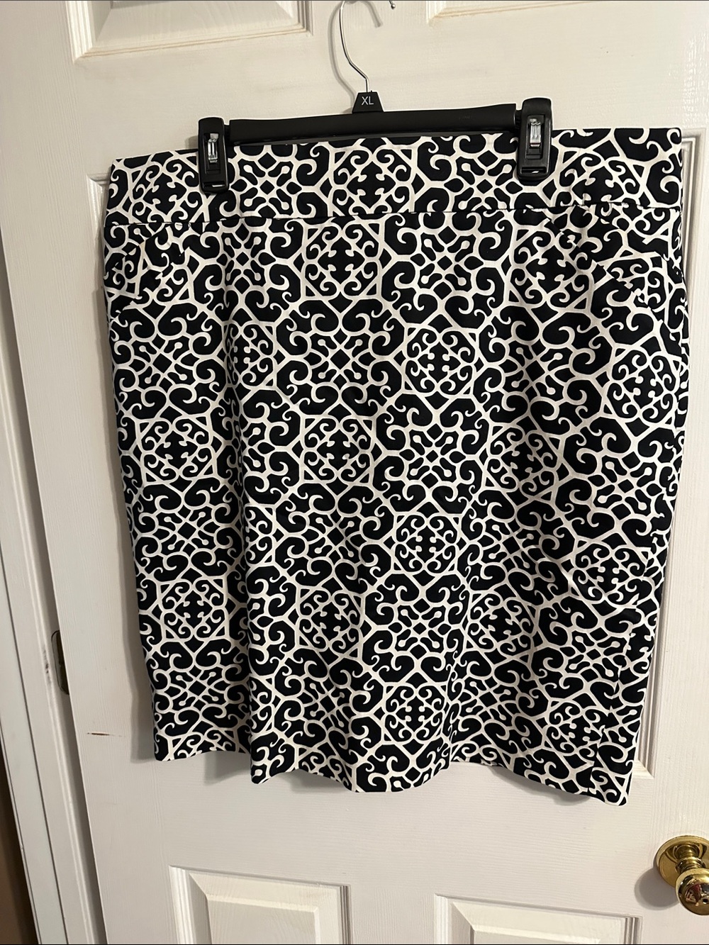 Charter Club Black and White Geometric Pencil Skirt